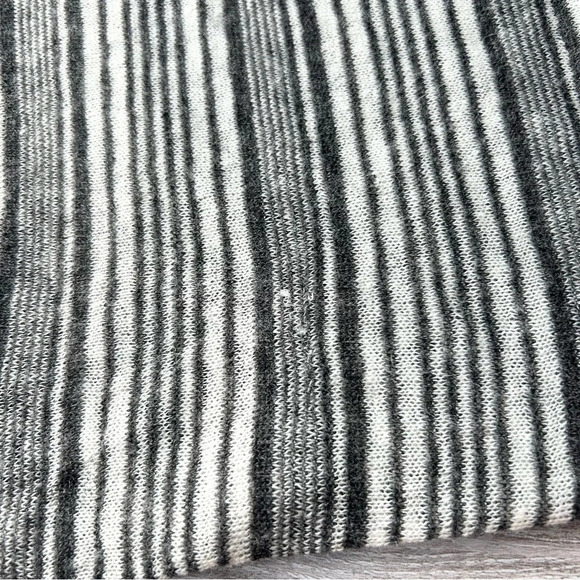 Club Monaco Alpaca Wool Blend Italian Yarn Soft Striped Infinity Scarf - Picture 7 of 9